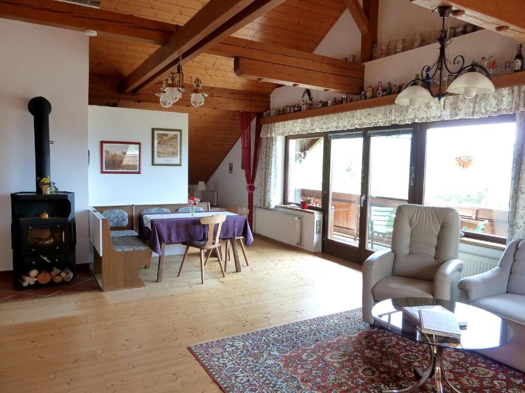 Ferienwohnung Eichler room 6